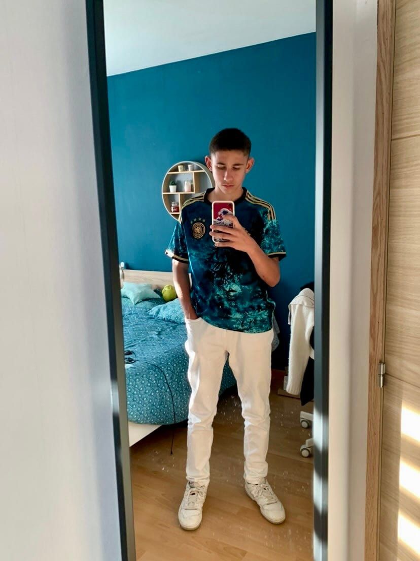 Profil de Madani